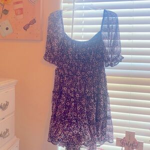 Purple floral dress M